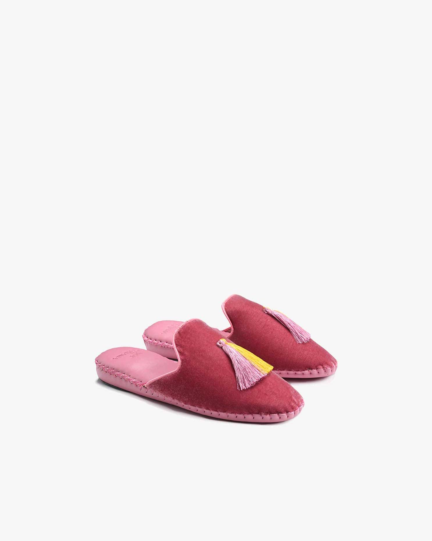 Woman Classic Handmade Flats in Pink