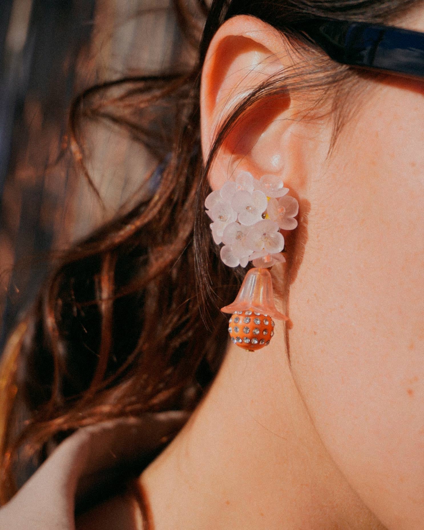 Wolffia empolvado earrings